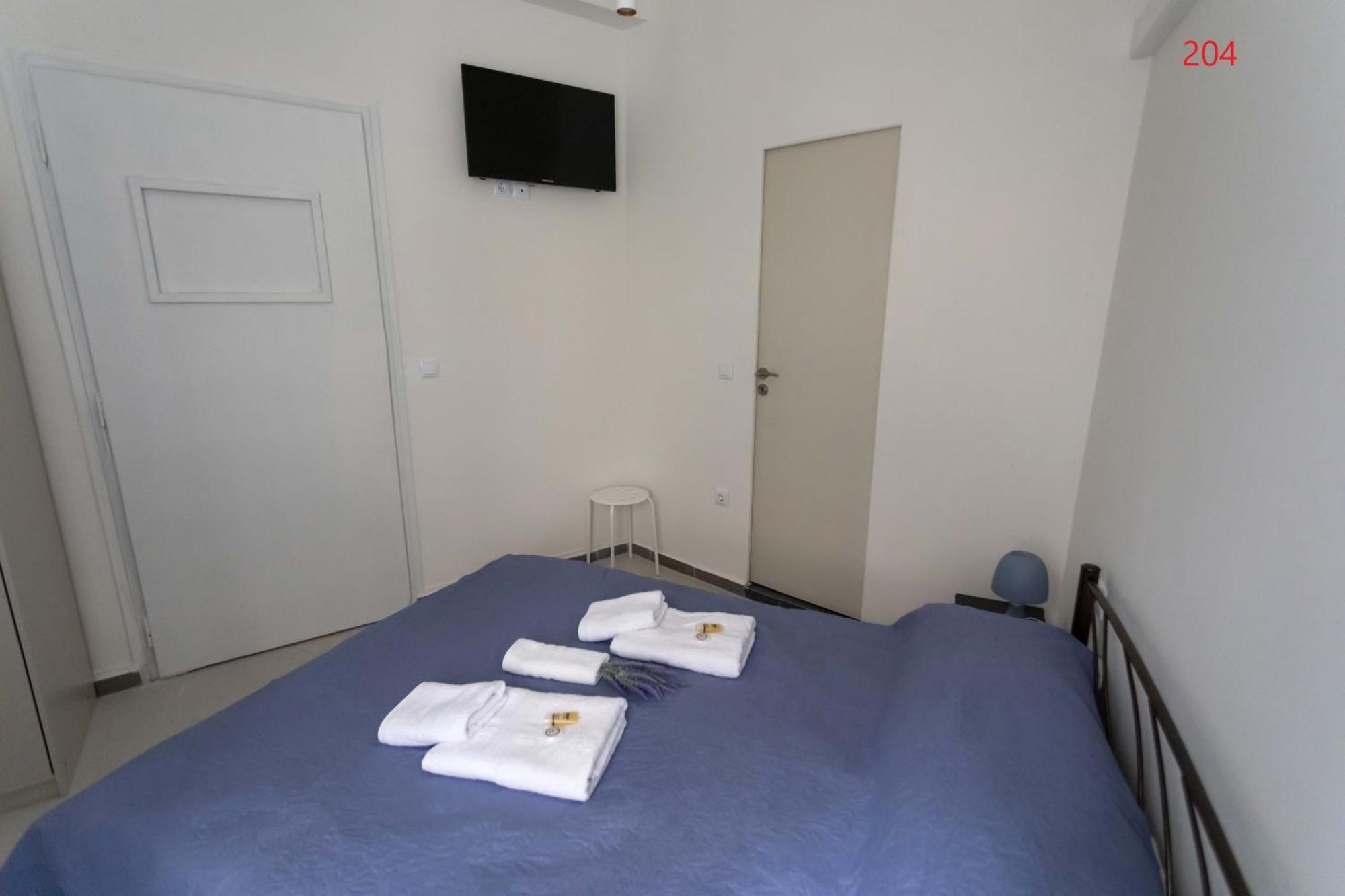 Athens Commercial Екстериор снимка