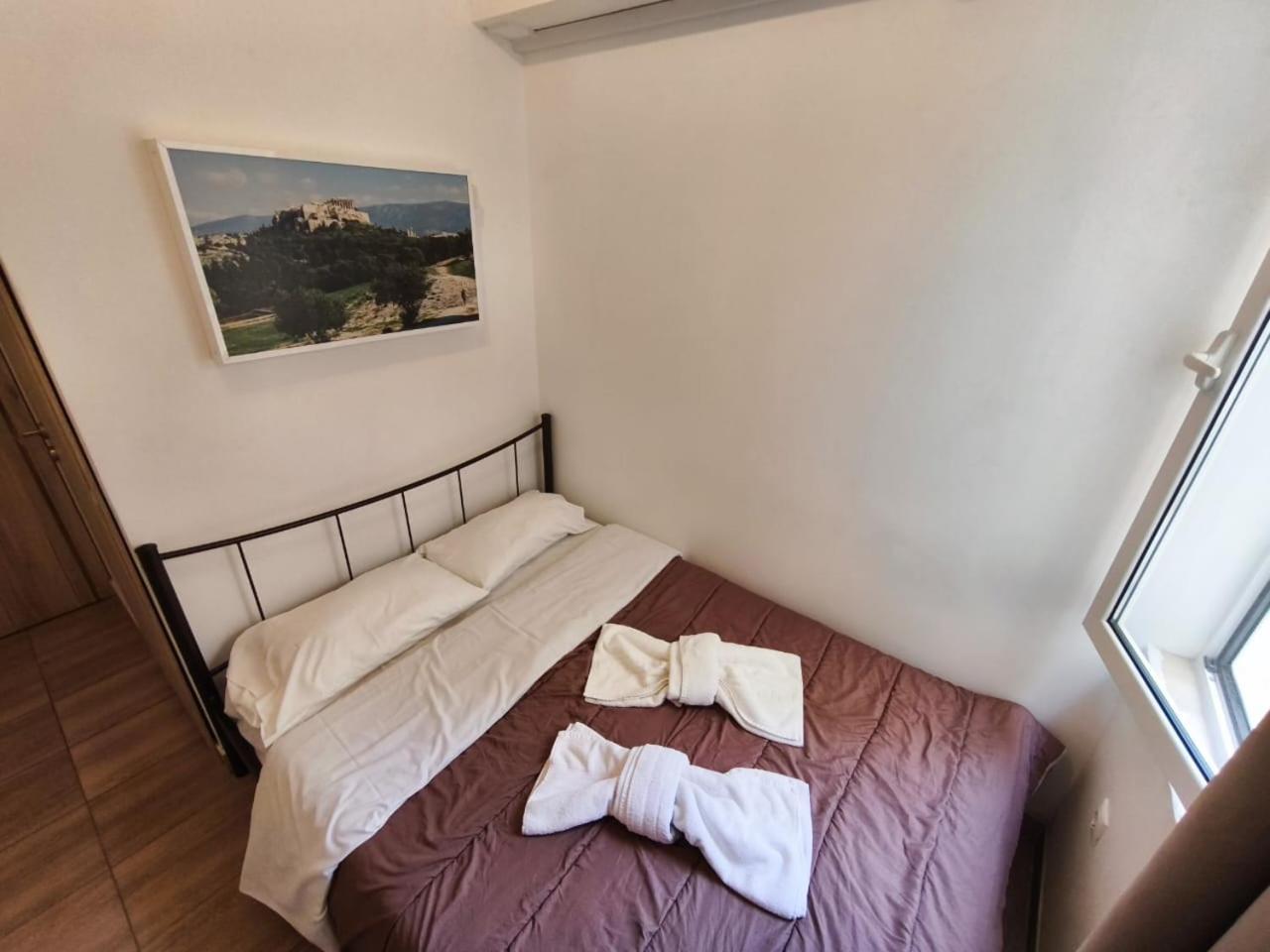 Athens Commercial Екстериор снимка